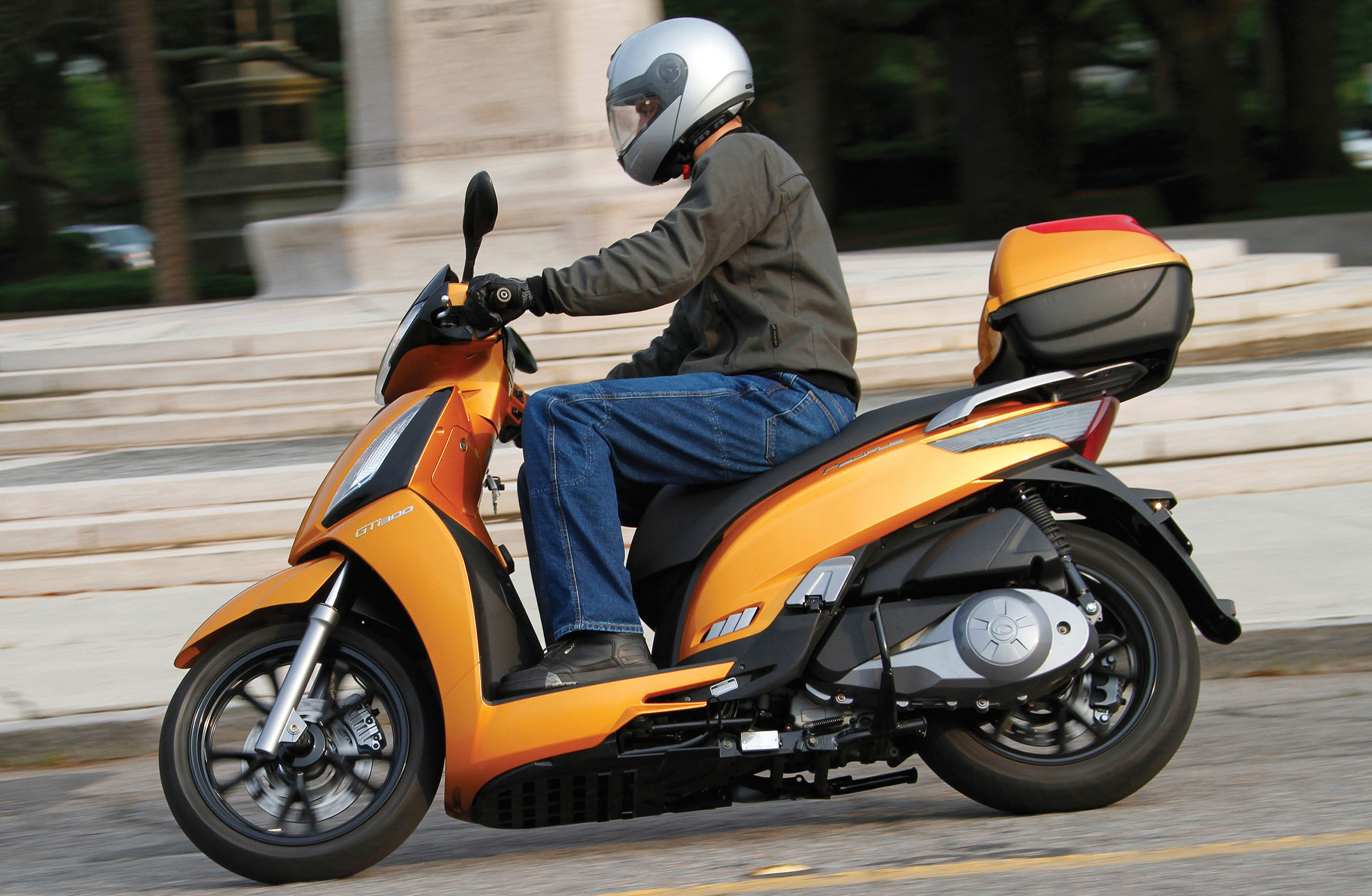Assurance suspension hivernage moto